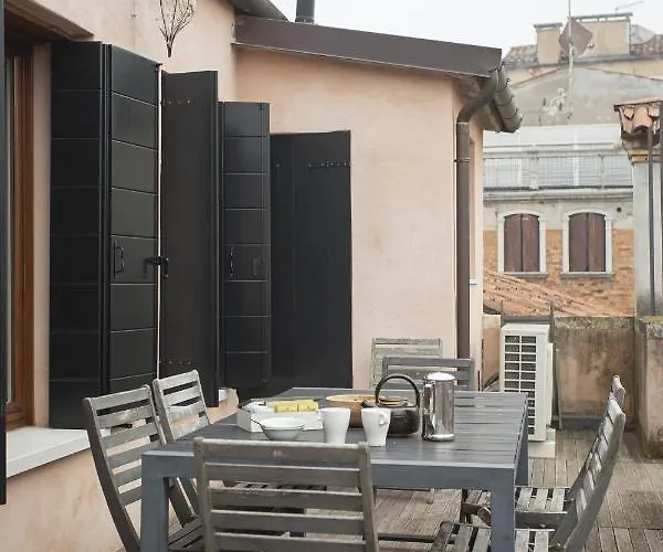 Terrazza Rialto Διαμέρισμα *