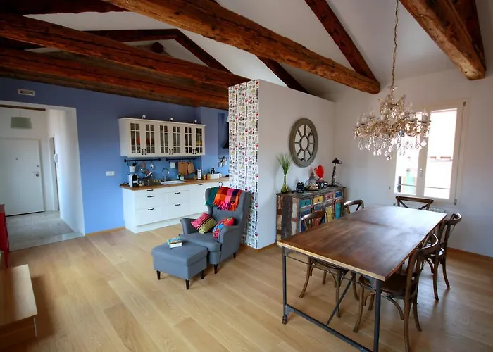 特拉萨里亚尔托公寓 公寓 威尼斯